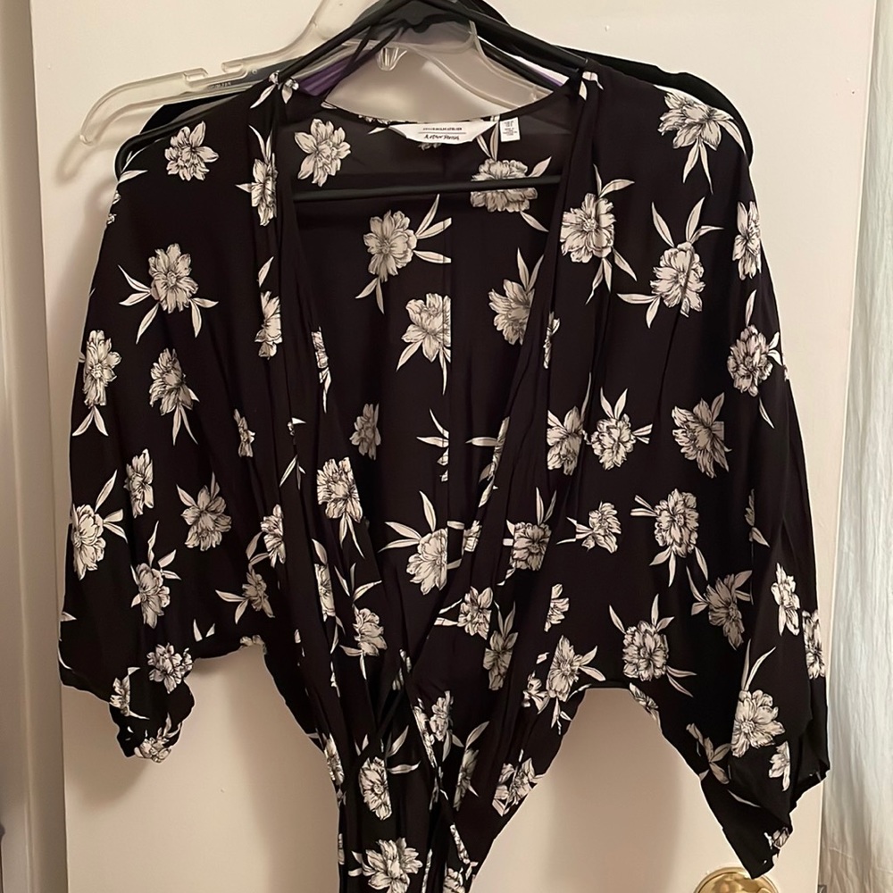 &other stories kimono wrap dress floral 2